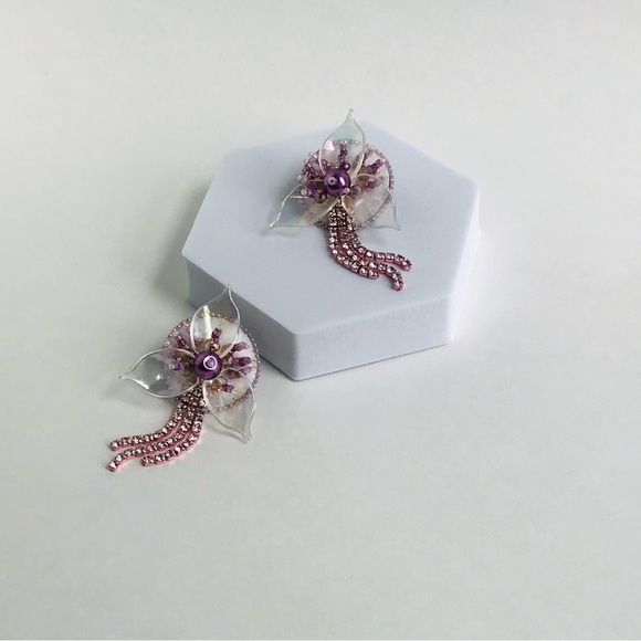 Floral earrings 🌸 - Picture 4 of 10